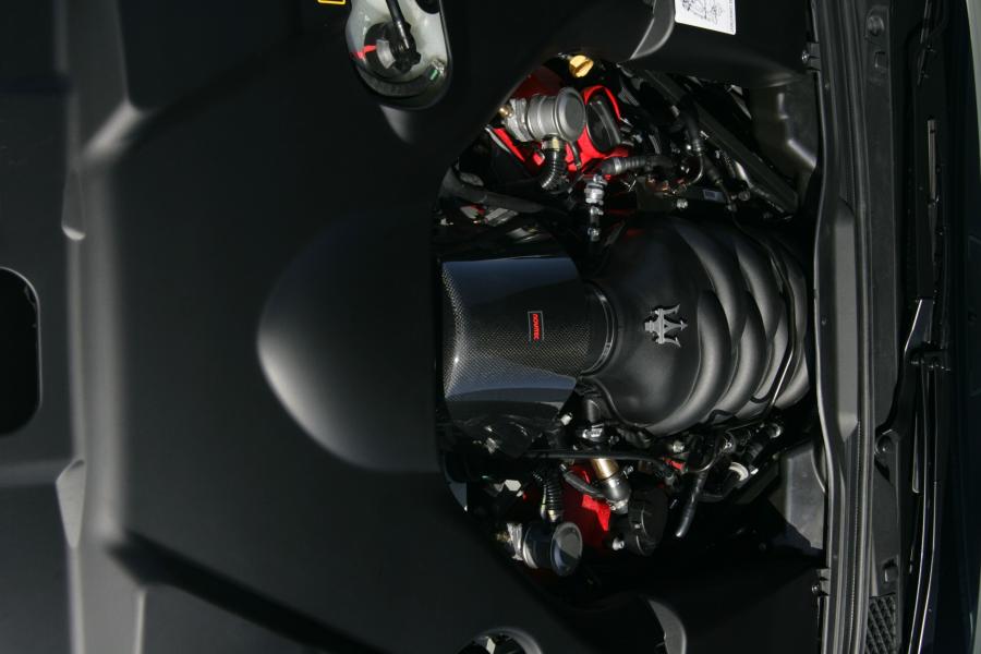  Maserati GranCabrio Tridente by Novitec Rosso 2011 года  (фото 5 из 51)